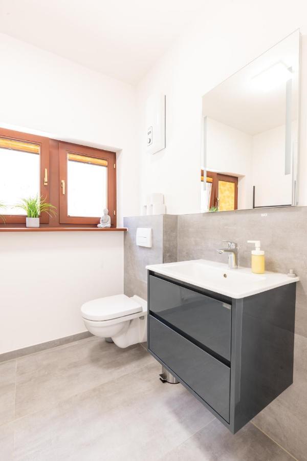 Lahn-Living I - Modernes Design - Privater Garten - Zentrale Lage Nahe Rhein Und Martinsburg Lahnstein Kültér fotó
