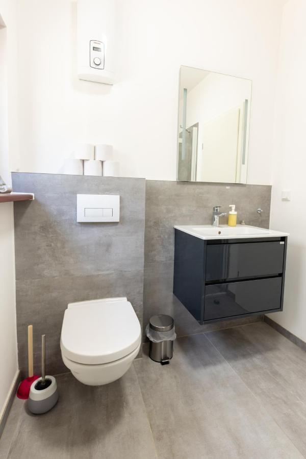Lahn-Living I - Modernes Design - Privater Garten - Zentrale Lage Nahe Rhein Und Martinsburg Lahnstein Kültér fotó